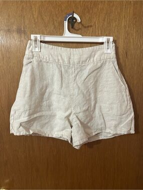 Studio F high waisted white linen shorts